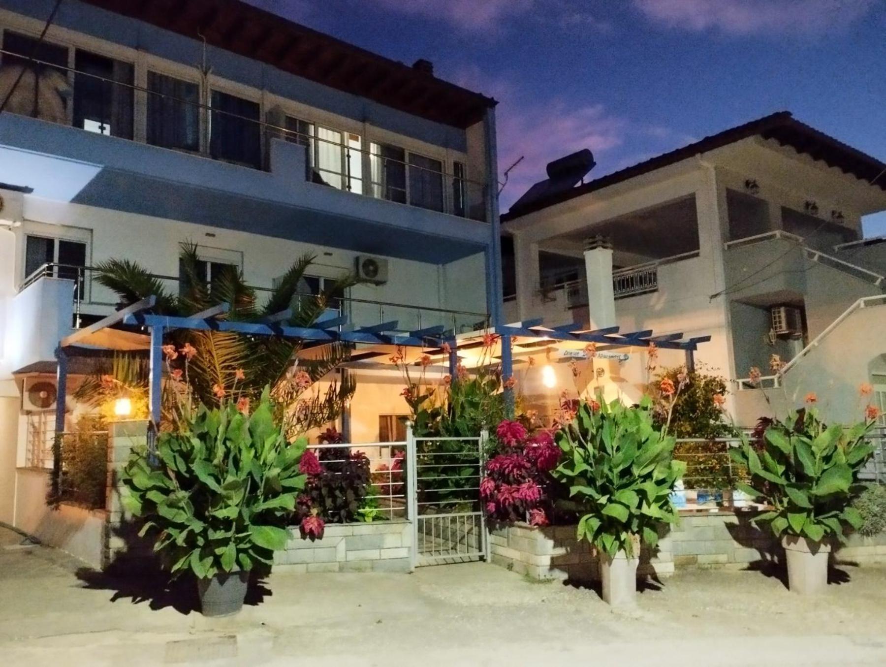 Celeste Deluxe Apartments Skala Potamia  Exterior photo