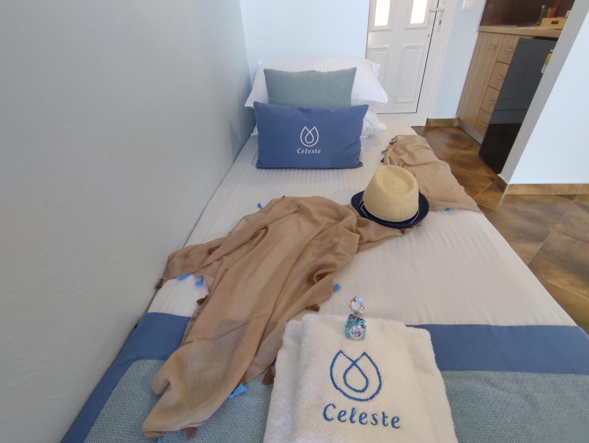 Celeste Deluxe Apartments Skala Potamia  Room photo